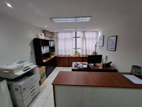 Oficina Venta Monserrat Piso 250 Mts. Oportunidad