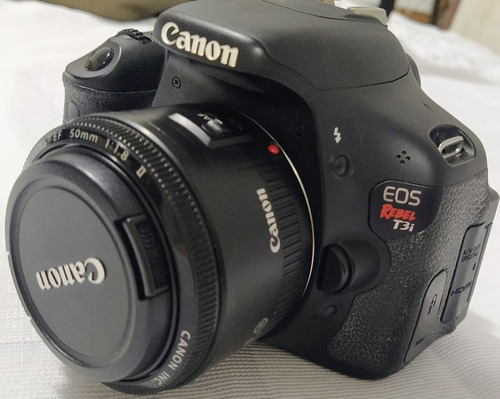 Máquina Fotográfica Canon Eos Rebel T3i