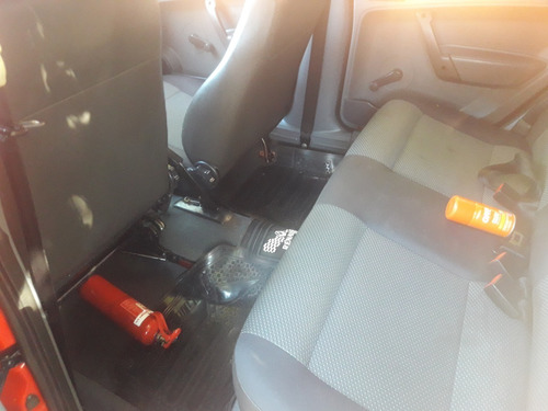 Imagen 9 de 14 de Vw Gol Power 1.4. Modelo 2012. 5 Puertas