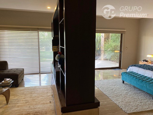 Casa En Venta De 6 Dorm. 7 Baños Piscina En Padre Hurtado