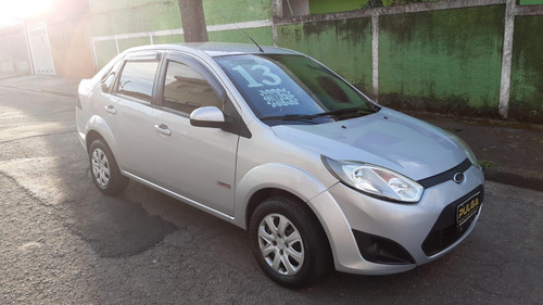Imagem 1 de 12 de Ford Fiesta Sedan 2013 Se 1.6 16v Flex 4p Flex Manual