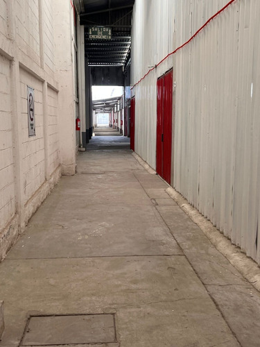 Rojo Gomez Bodega Condominio 100 M2 Cerca Central Abastos