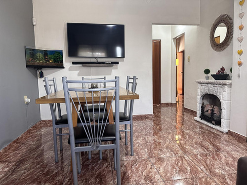Venta De Casa En Ph 3 Ambientes En Morón Con Cochera Cubierta - Apto Crédito Hipotecario