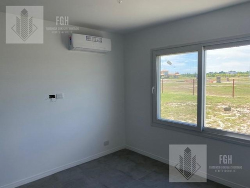 Casa A Estrenar En Naudir!!!
