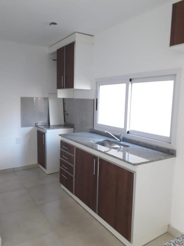 Imagen 6 de 13 de Excelente Departamento 2 Amb