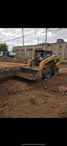 Alquiler De Bobcat Sola O Con Martillo Demoledor