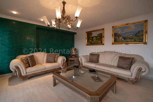 Apartamento En Venta En Colinas De Valle Arriba Mls #24-20542