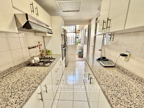 Casa Zona Comercial Y Excelente Ubicación