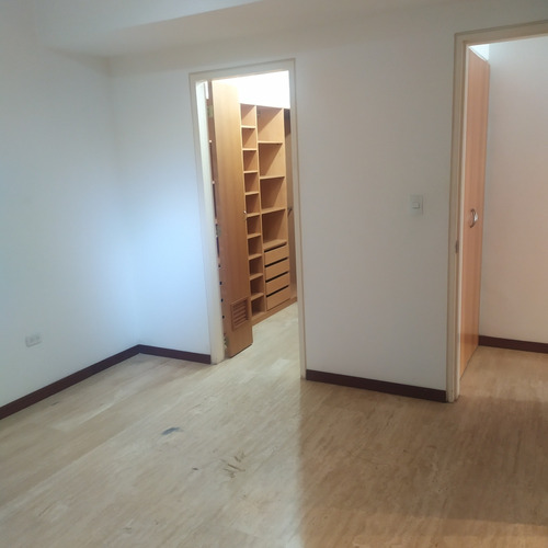 Imagen 10 de 16 de Moderno Apartamento Tipo Estudio En Alquiler Las Mercedes