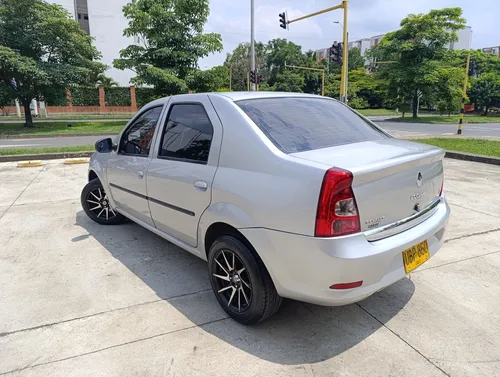 Renault Logan F.Ii 1.6 Expression Fii