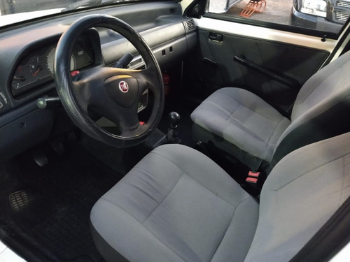 Imagem 7 de 11 de Fiat - Fiorino 1.3 Mpi Furgão 8v Flex 2p Manual