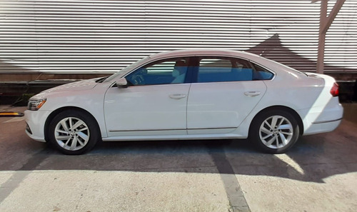 Imagen 9 de 15 de Volkswagen Passat 2019 2.5 Tiptronic Sportline At