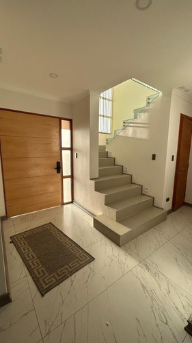 Linda Casa En Venta (71107)