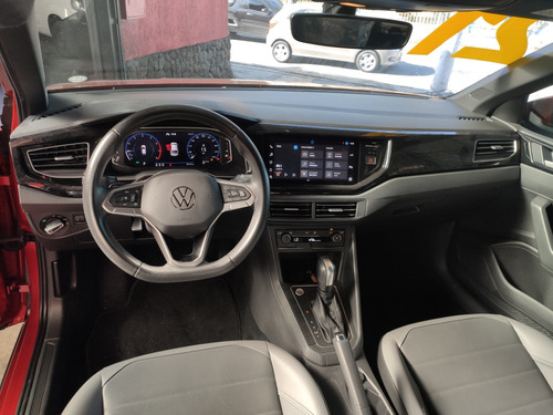 Volkswagen Nivus 1.0 Highline 200 Tsi Aut. 5p 6 marchas