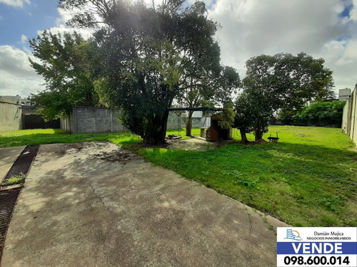 Se Vende Depósito Y Terreno - Ubicación: Bella Vista
