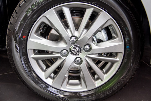 Toyota Yaris Sedan 1.5 Xl Plus Connect Cvt (flex)