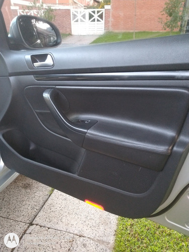 Volkswagen Vento 2.5 Luxury Tiptronic 170cv 2010