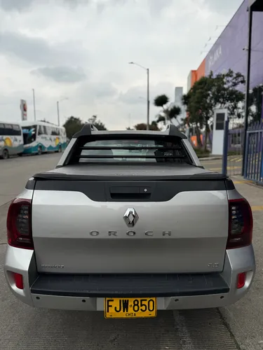 Renault Duster Oroch 2.0 Intens