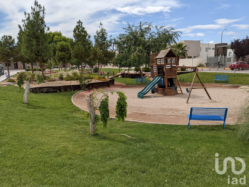 Renta Casa 3 Ambientes Residencial Toledo