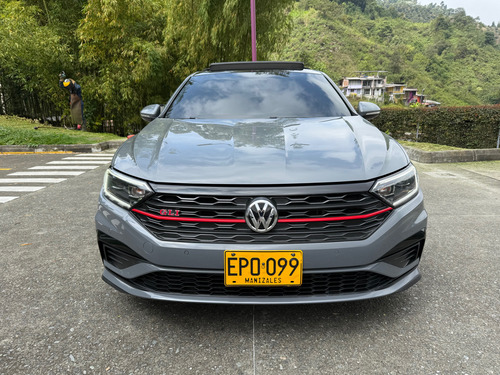 Volkswagen Jetta Vi 2.0 Gli