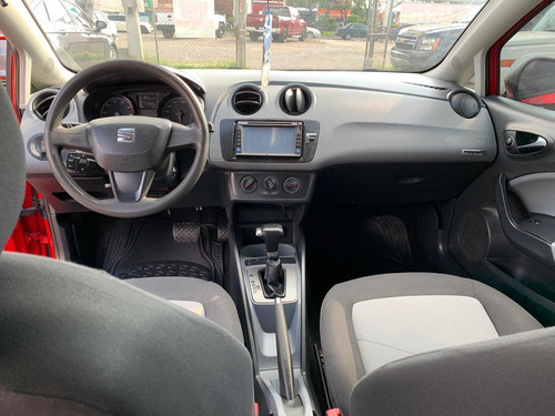 Imagen 8 de 15 de Seat Ibiza 2015 1.6 Style 5p Dsg