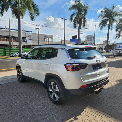 Jeep Compass LONGITUDE 2.0 4x2 Flex 16V Aut.