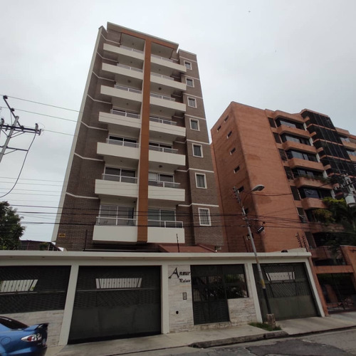 Apartamento En Venta Urb. El Bosque Maracay Fm*