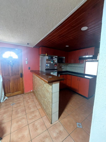 Curicó Vendo Casa Totalmente Remodelada Sector Bom. Garrido