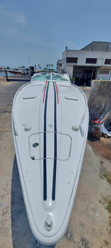 Lancha Formula Fastech Lv2840