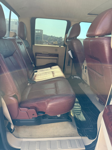 Súper Duty Modelo King Ranch 2011 4x4 Diesel, Color Negro