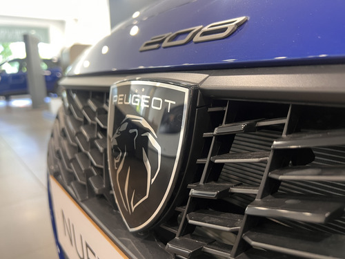 Peugeot 208 1.0T Allure Pack