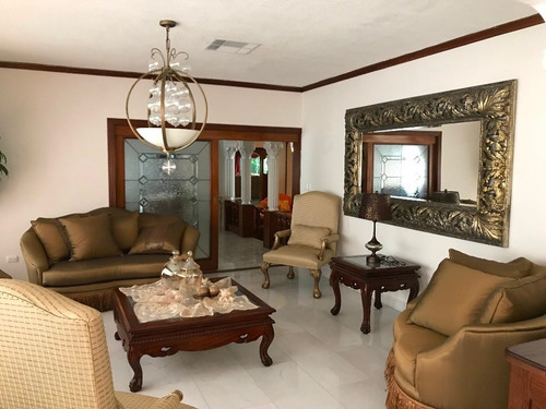 Imagen 25 de 30 de Hermosa Casa Con Excelente Ubicacion Y Acabados De Lujo