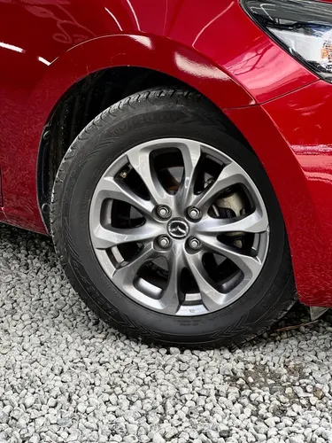 Mazda 2 1.5 Touring