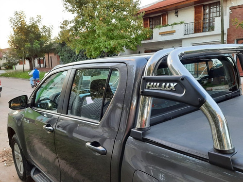 Toyota -hilux - 4x4 - Sr - 2020