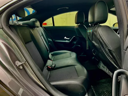 Mercedes-Benz Clase CLA 1.6 200 Cgi Sport At