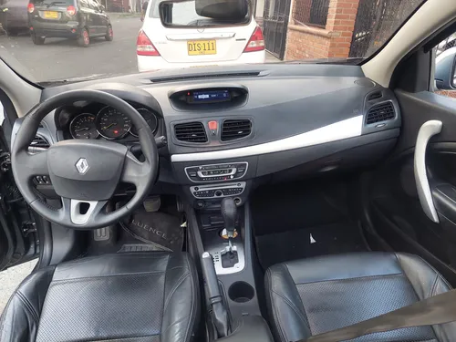 Renault Fluence 2.0 Privilege