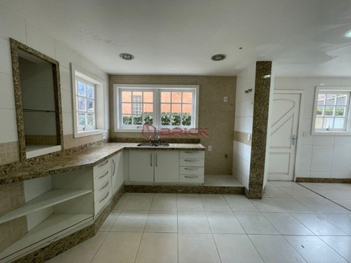 Imagem 5 de 25 de Casa Com 4 Quartos Sendo 3 Suítes No Centro, Teresópolis/rj. - Ca01990 - 70628053