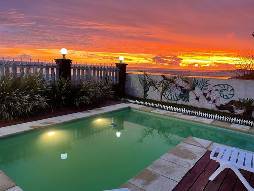 Imagen 1 de 23 de Casa En Alquiler Sobre La Playa Con Piscina Mínimo 2 Días
