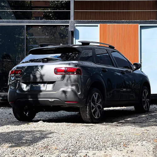 Citroën C4 Cactus 1.6 Shine Turbo Aut