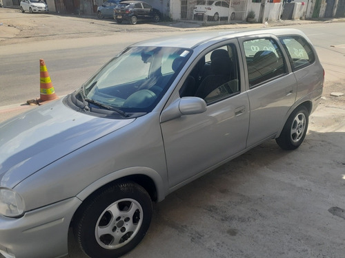 Chevrolet Corsa Wagon 2001 1.0 16v Super 5p