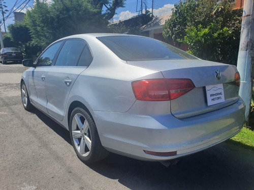Imagen 6 de 13 de Volkswagen Jetta Mk6 2015 Se Gli