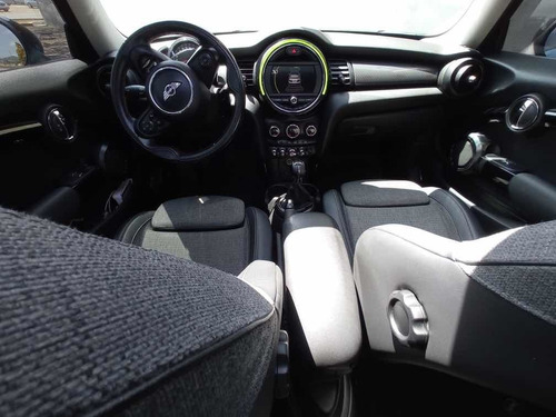 Imagen 9 de 11 de Mini Cooper S 2017 2.0 Chili At
