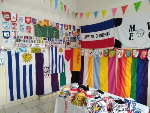 Imagen 7 de 10 de Bandera A Cuadros Blanca Y Negra, Automovilismo, Llegada
