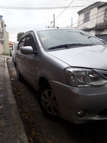 Toyota Etios 2013 1.5 16v Xs 4p