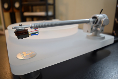 Imagen 7 de 9 de Giradiscos Marca Clearaudio Modelo Emotion Se