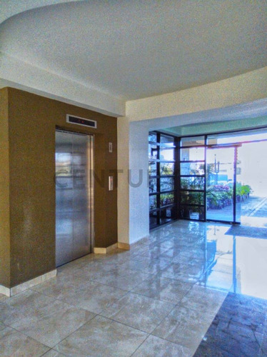 Apartamento En Venta Parque Residencial Península