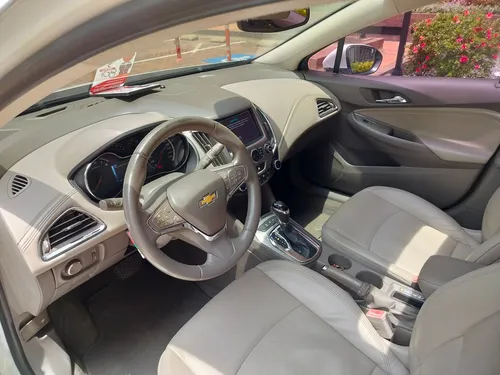 Chevrolet Cruze 1.4 Ltz 5 p