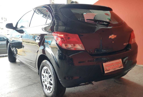 Imagem 6 de 8 de Chevrolet Onix 1.0 Lt Spe/4