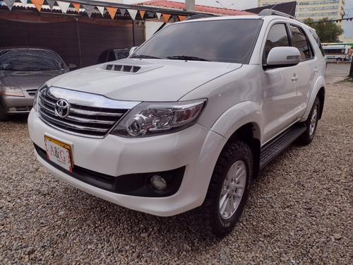 Toyota Fortuner Sr5 2015