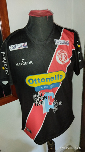Camiseta Rentistas Matgeor Talle L (Usado)